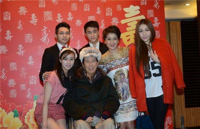 2004新澳门天天开好彩，揭秘澳门彩票，每日开奖背后的秘密