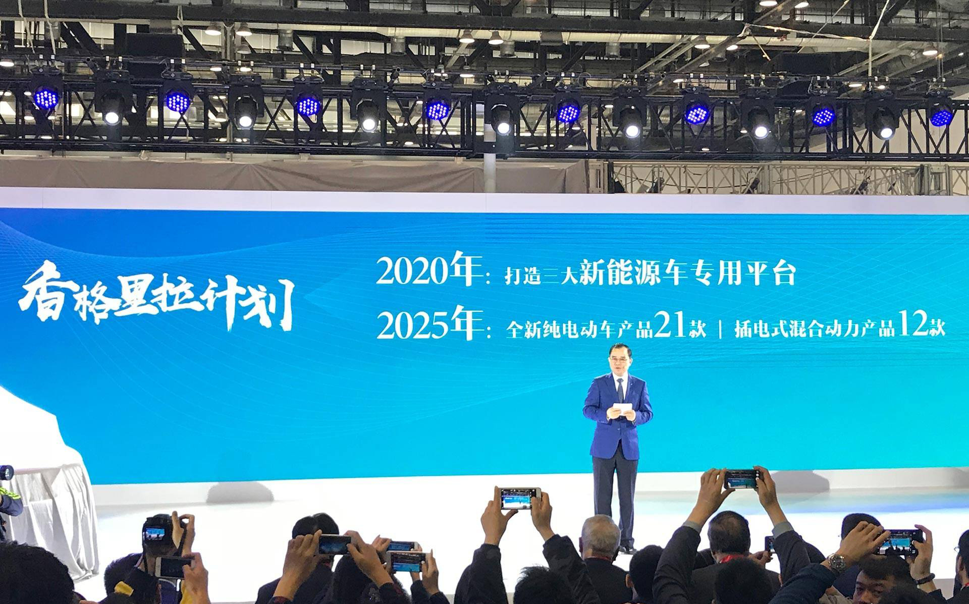 2025年新澳门免费资料大全，一网打尽各类信息，澳门资讯一网打尽，2025年免费资料大全揭秘
