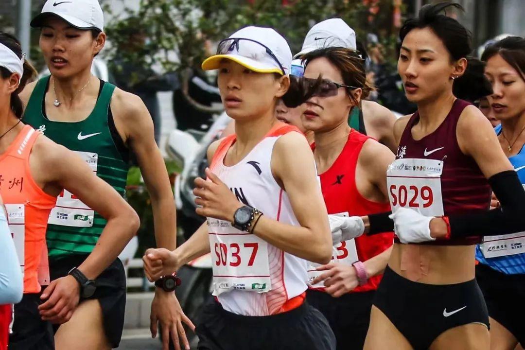 2025港澳资料免费大全，一站式获取资源指南，港澳资源一站式获取指南，免费资料大全 2025版