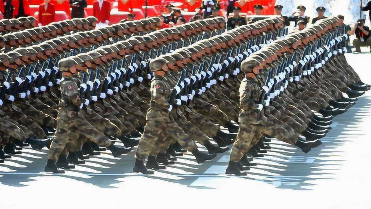 中国阅兵一个方队多少人