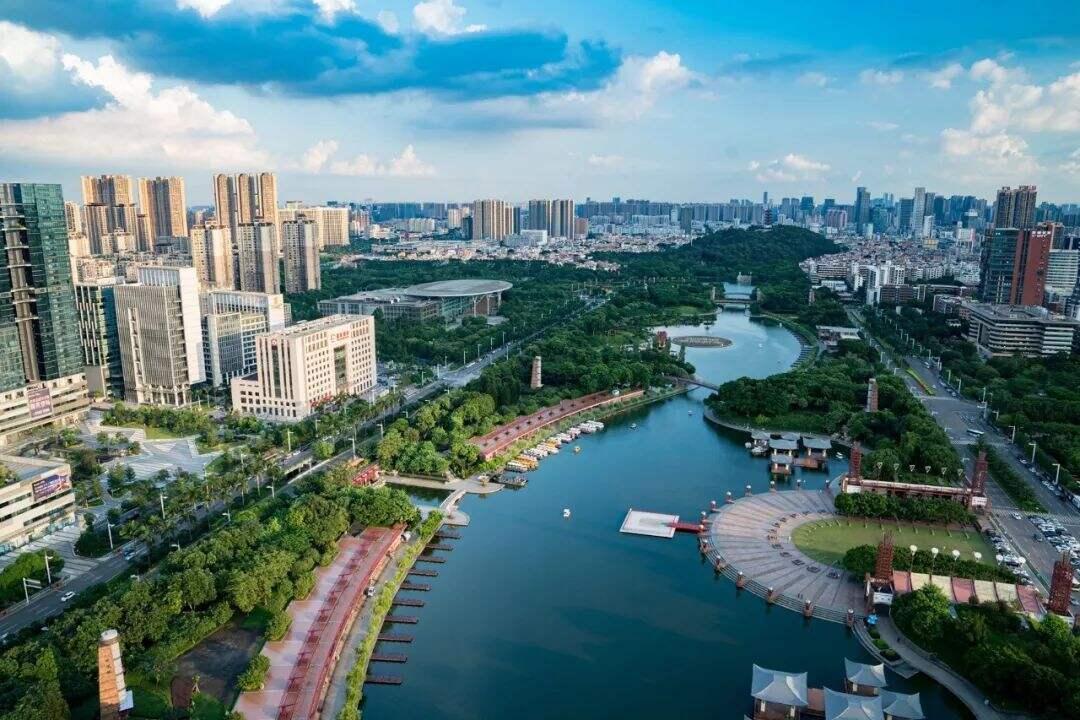 2025年新澳门今朝，城市变迁与时代风采，澳门新貌，城市变迁与时代风采展望至2025年