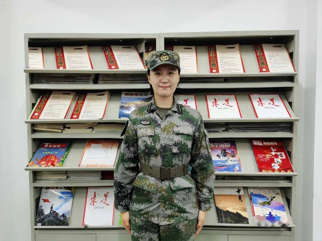 国防科大女学员